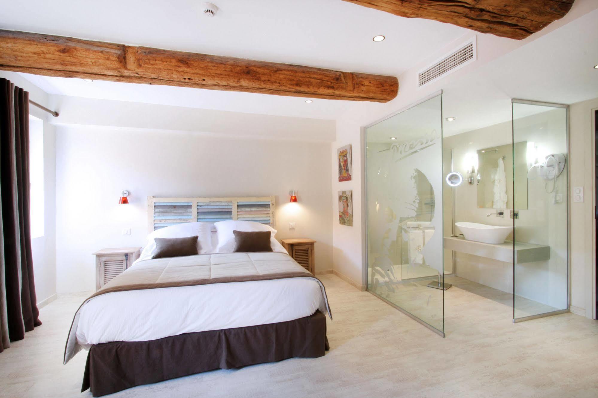 Hotel Les Deux Garcons 엑상프로방스 외부 사진