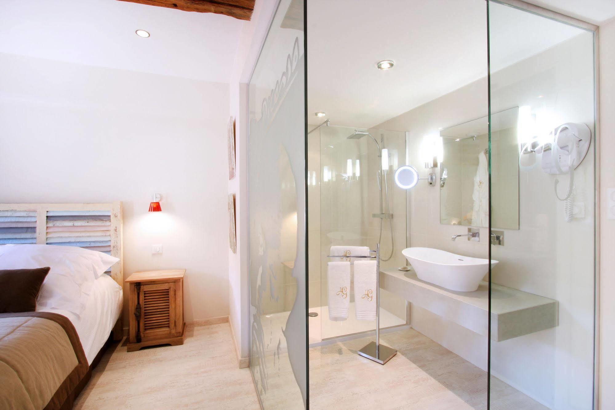 Hotel Les Deux Garcons 엑상프로방스 외부 사진